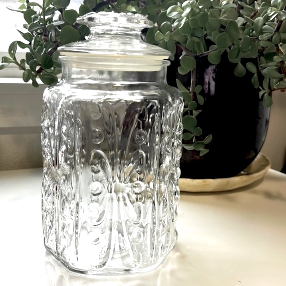 Vintage L.E. Smith Atterbury Scroll Design/ Federal Glass Canister With Lid